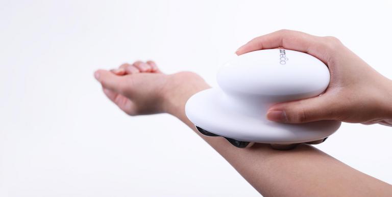 Microcurrent stimulation for skin & body wellness